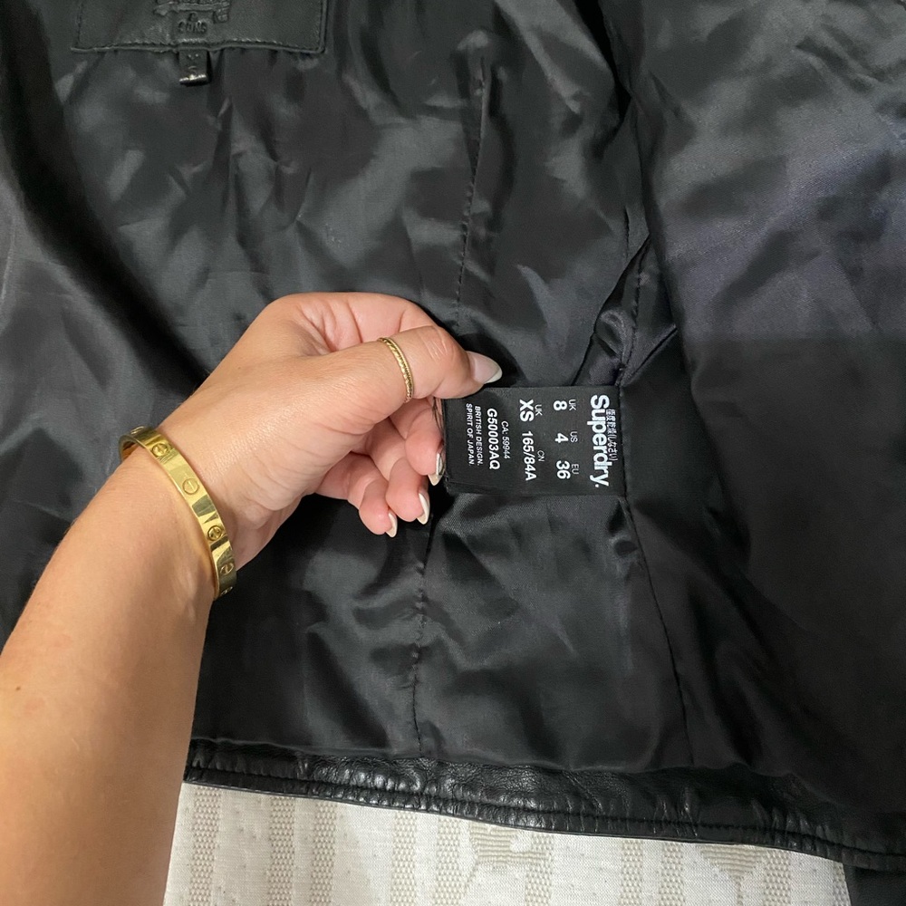 **SOLD** SUPERDRY LEATHER JACKET - Picture 8 of 13